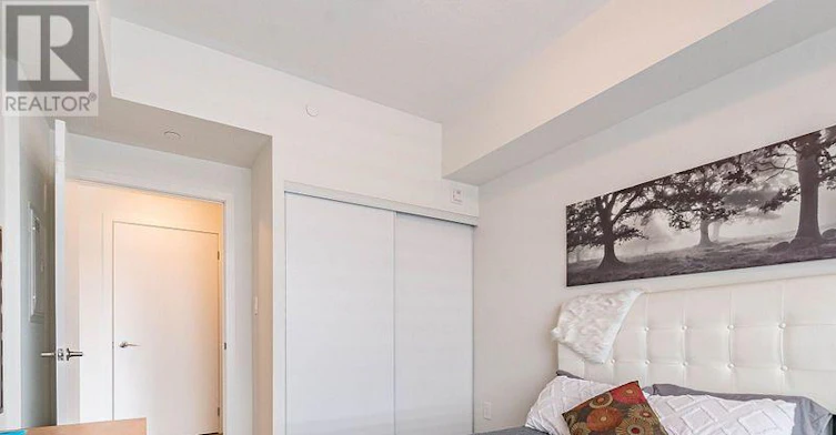 510-1440 Clarriage Court, Milton, ON, L9T 2X5 - 13
