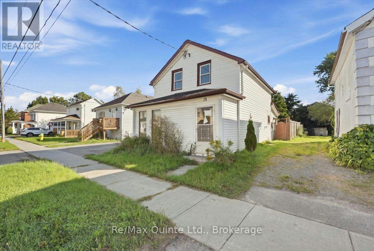 13 Boswell Street, Belleville, ON, K8P 3K7