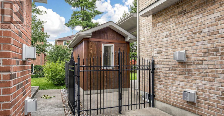 BSMT-38 May Avenue, Richmond Hill, ON, L4C 3S6 - 43