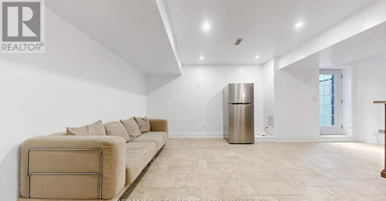 BSMT-38 May Avenue, Richmond Hill, ON, L4C 3S6 - 4