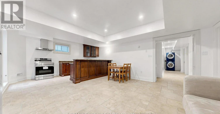BSMT-38 May Avenue, Richmond Hill, ON, L4C 3S6 - 5