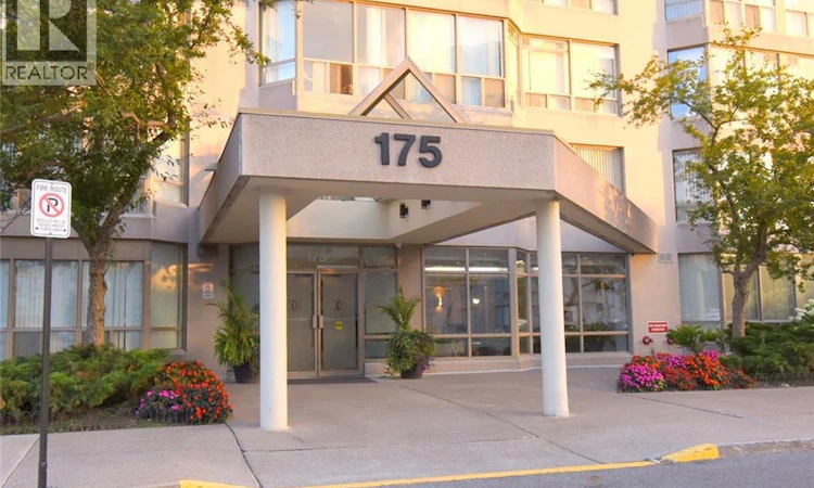 215-175 Cedar Avenue