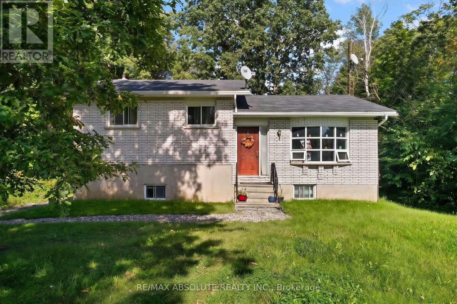 1112 Francis Street, Greater Madawaska, ON, K0H 1H0