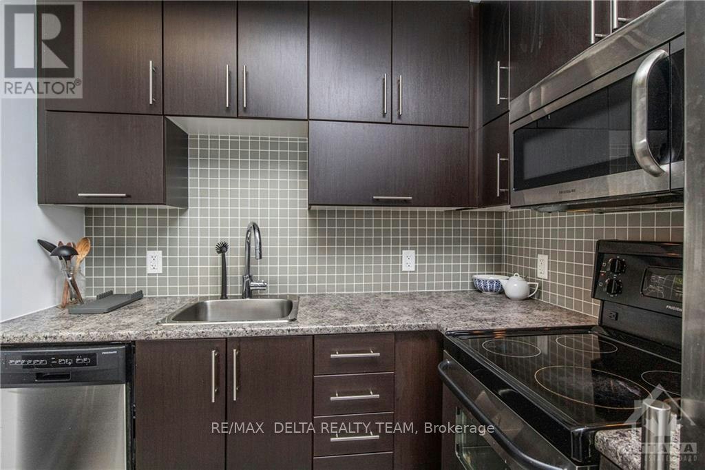 810-179 Metcalfe Street, Ottawa, ON, K2P 0W1 - 13