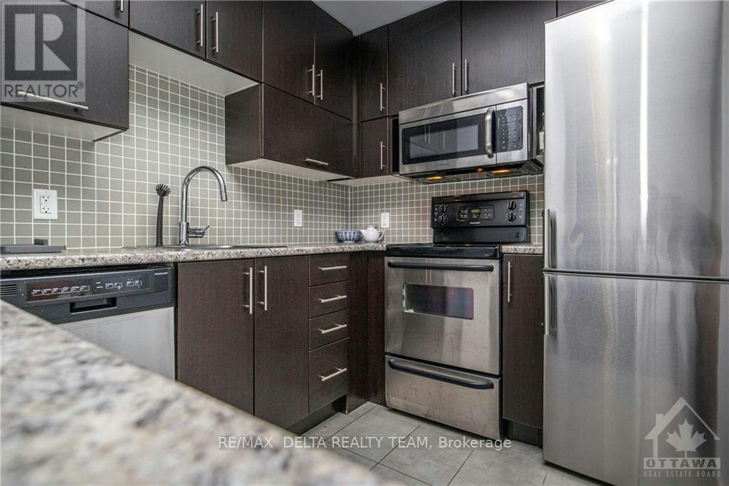 810-179 Metcalfe Street, Ottawa, ON, K2P 0W1 - 16