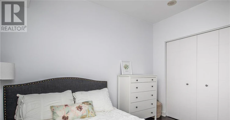 810-179 Metcalfe Street, Ottawa, ON, K2P 0W1 - 11
