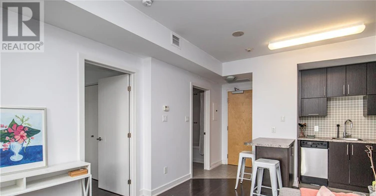 810-179 Metcalfe Street, Ottawa, ON, K2P 0W1 - 17