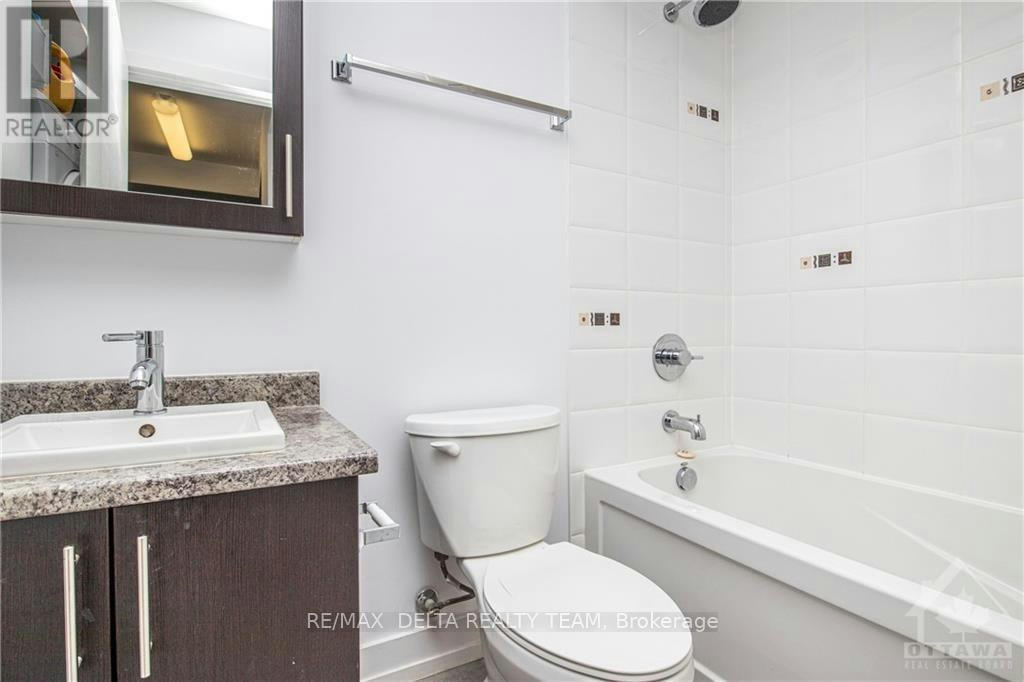 810-179 Metcalfe Street, Ottawa, ON, K2P 0W1 - 22