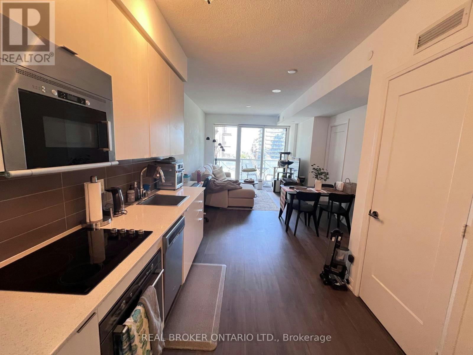 1207-101 Erskine Avenue, Toronto, ON, M4P 0C5 - 5