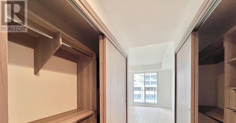 V316-27 Mcmahon Drive, Toronto, ON, M2K 0J2 - 17