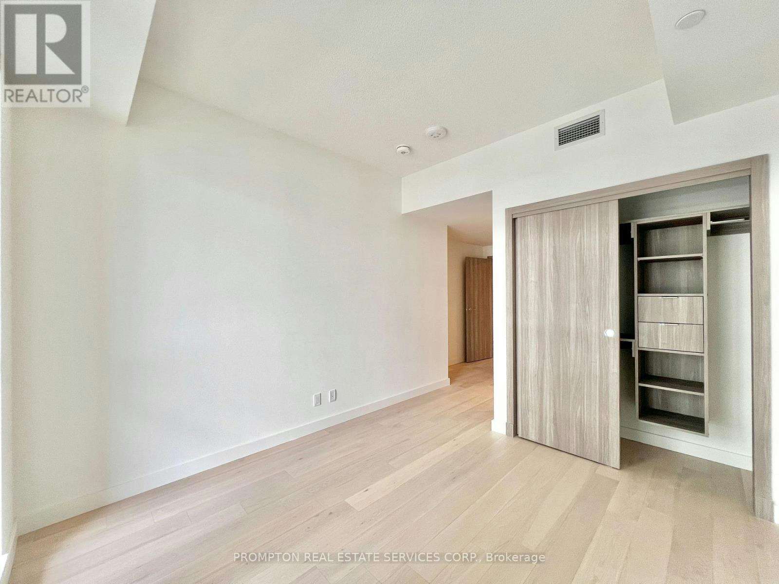 V316-27 Mcmahon Drive, Toronto, ON, M2K 0J2 - 24