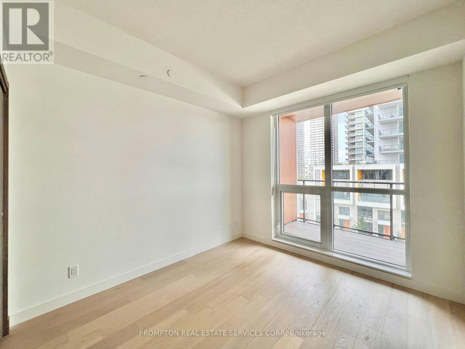 V316-27 Mcmahon Drive, Toronto, ON, M2K 0J2 - 23