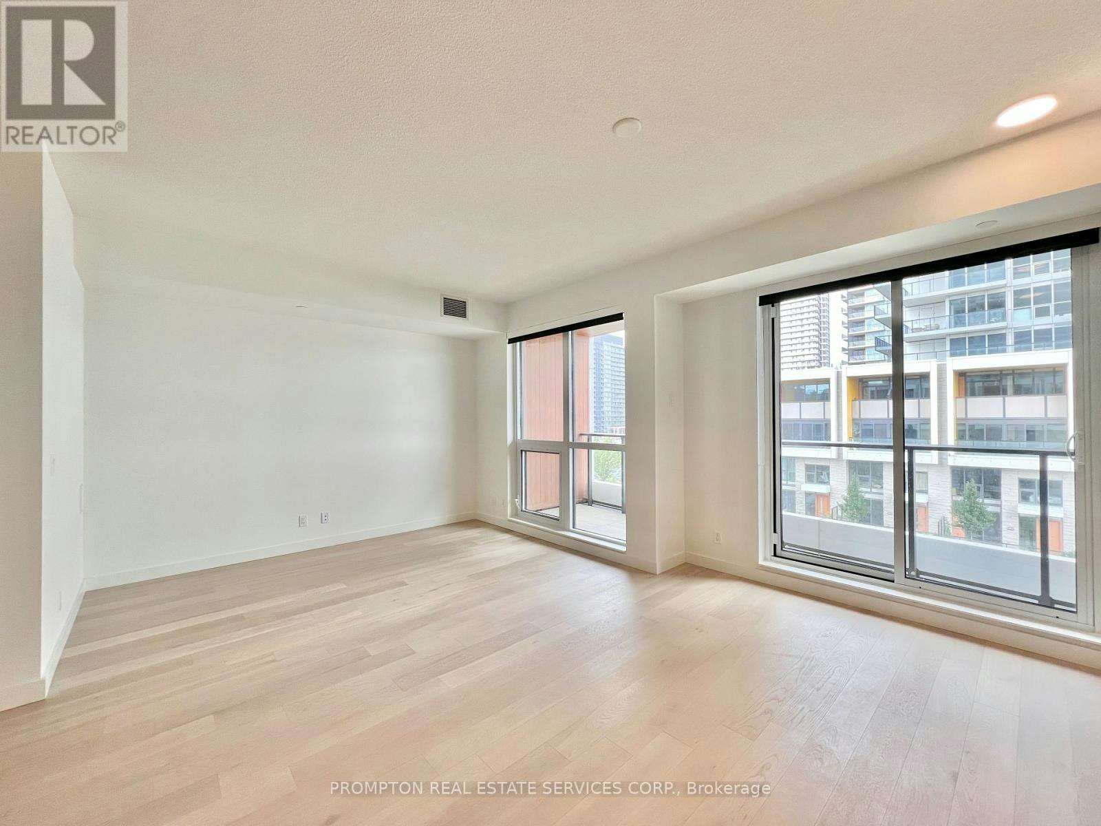 V316-27 Mcmahon Drive, Toronto, ON, M2K 0J2 - 2