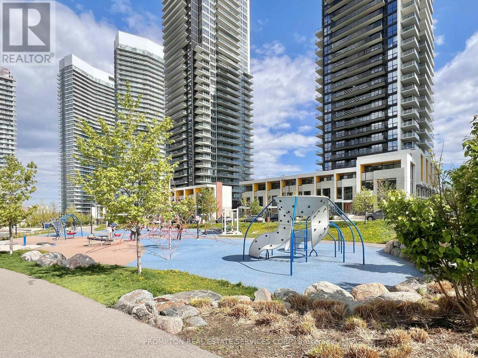 V316-27 Mcmahon Drive, Toronto, ON, M2K 0J2 - 47