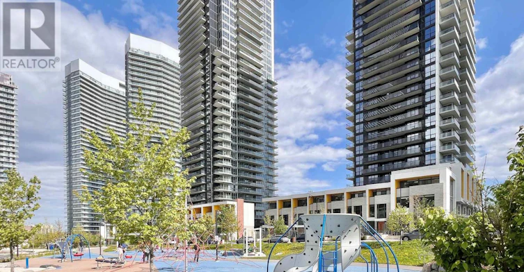 V316-27 Mcmahon Drive, Toronto, ON, M2K 0J2 - 47