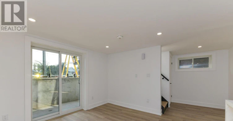 1-269 Donlands Avenue, Toronto, ON, M4J 3R5 - 4