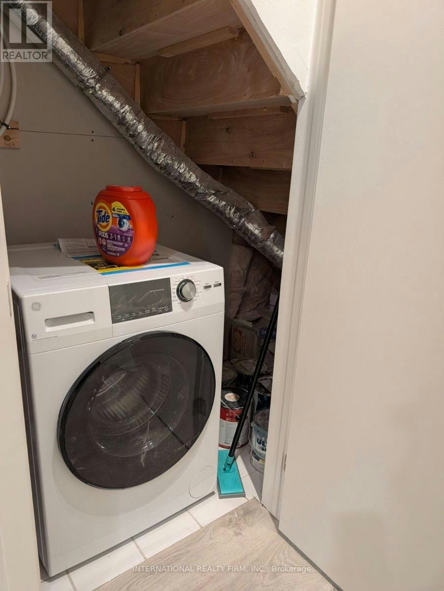 BSMT-42 Genuine Lane, Richmond Hill, ON, L4B 0E5 - 7