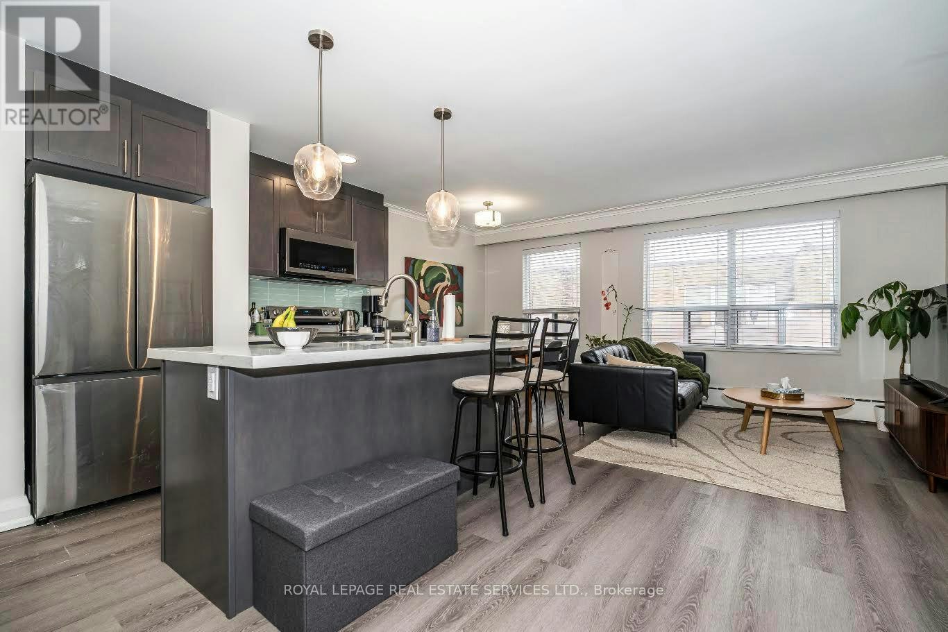 11-2637 Keele Street, Toronto, ON, M6L 2P2 - 2