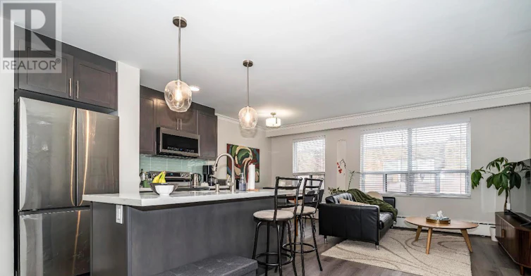 11-2637 Keele Street, Toronto, ON, M6L 2P2 - 2