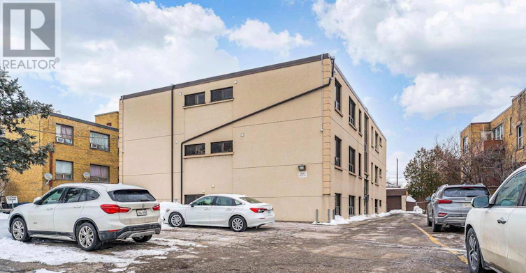 11-2637 Keele Street, Toronto, ON, M6L 2P2 - 4