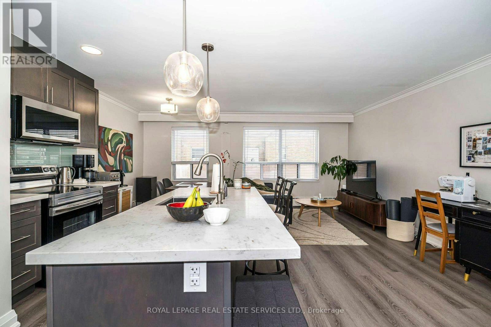 11-2637 Keele Street, Toronto, ON, M6L 2P2 - 10