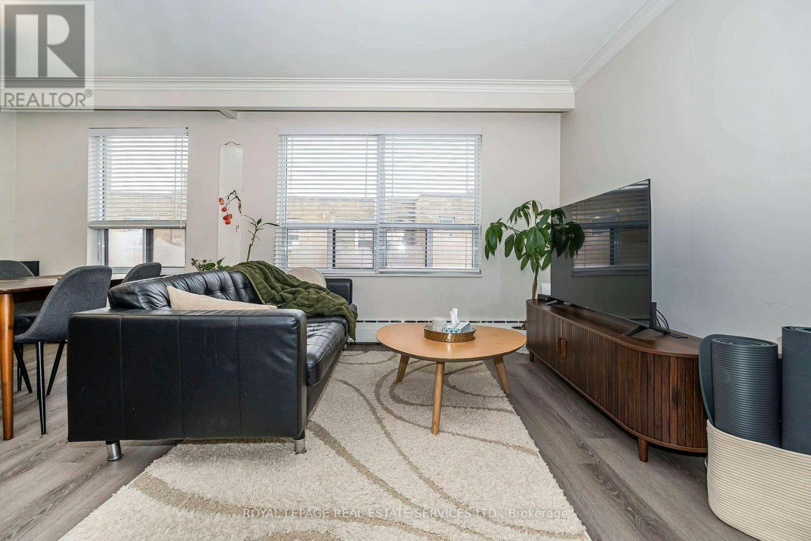 11-2637 Keele Street, Toronto, ON, M6L 2P2 - 16