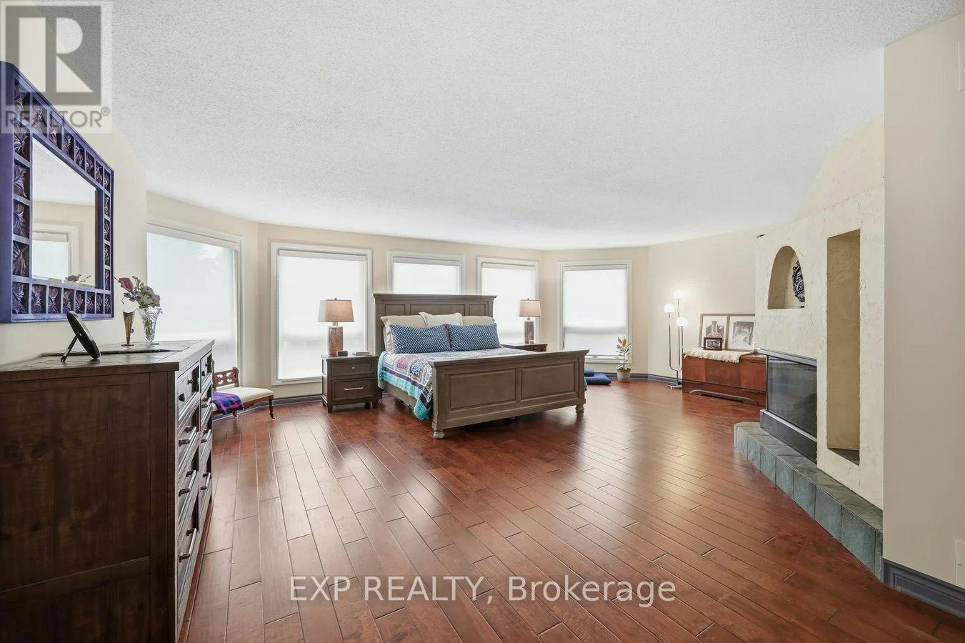766 Lalande Terrace, Ottawa, ON, K4A 2M3 - 8