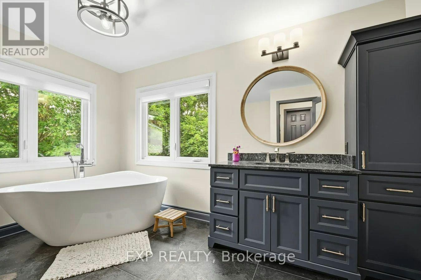 766 Lalande Terrace, Ottawa, ON, K4A 2M3 - 9
