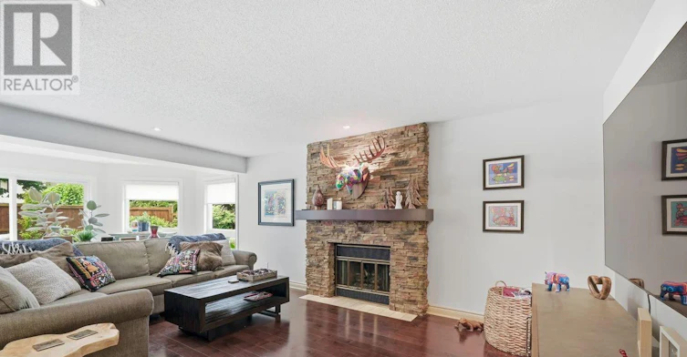 766 Lalande Terrace, Ottawa, ON, K4A 2M3 - 6