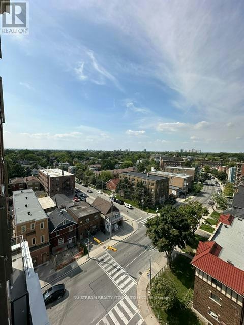 910-15 Maplewood Avenue, Toronto, ON, M6C 4B4 - 11