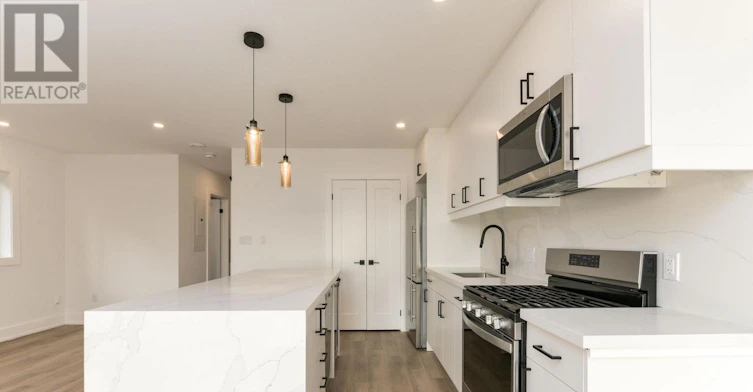 4-269 Donlands Avenue, Toronto, ON, M4J 3R5 - 11