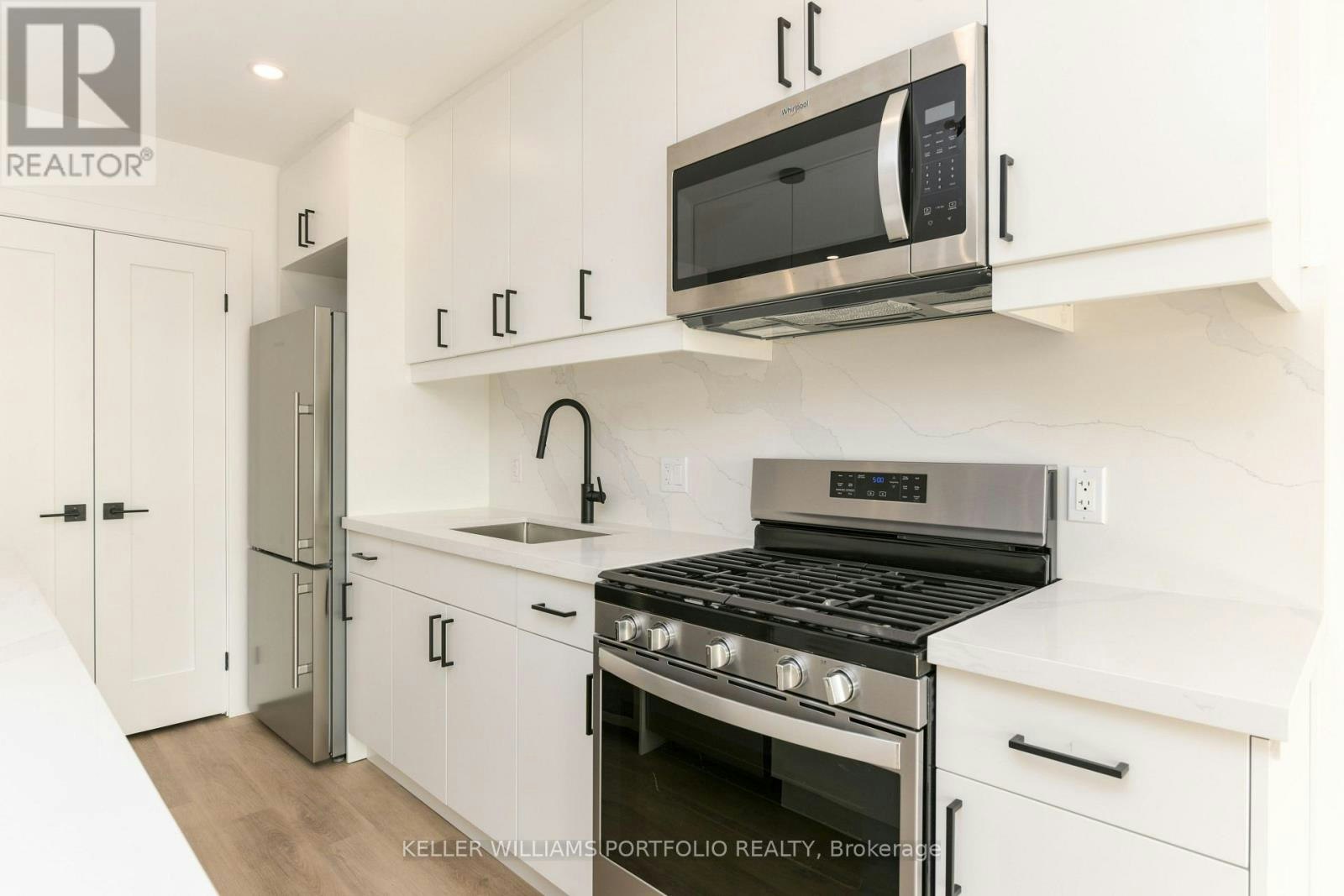 4-269 Donlands Avenue, Toronto, ON, M4J 3R5 - 10