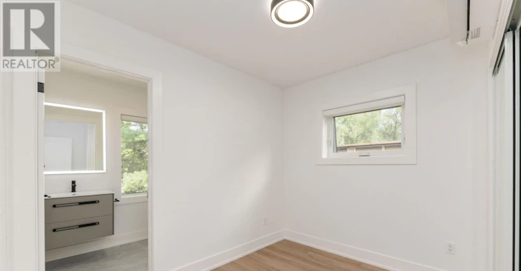 4-269 Donlands Avenue, Toronto, ON, M4J 3R5 - 27