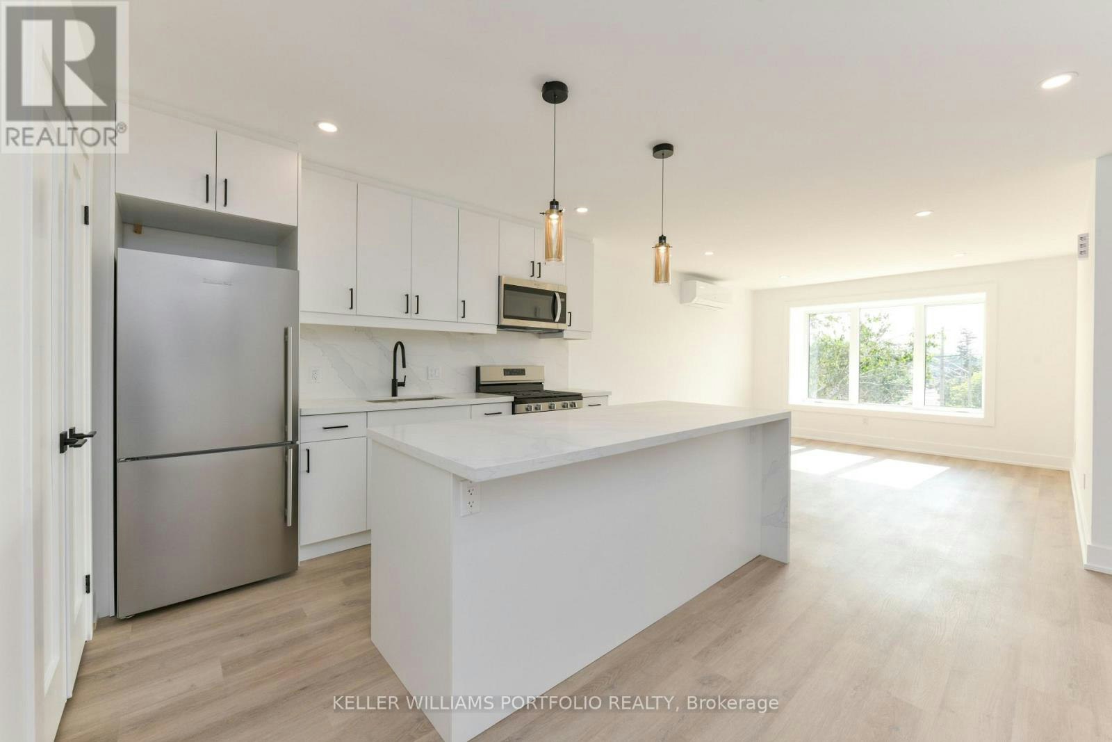 4-269 Donlands Avenue, Toronto, ON, M4J 3R5 - 8