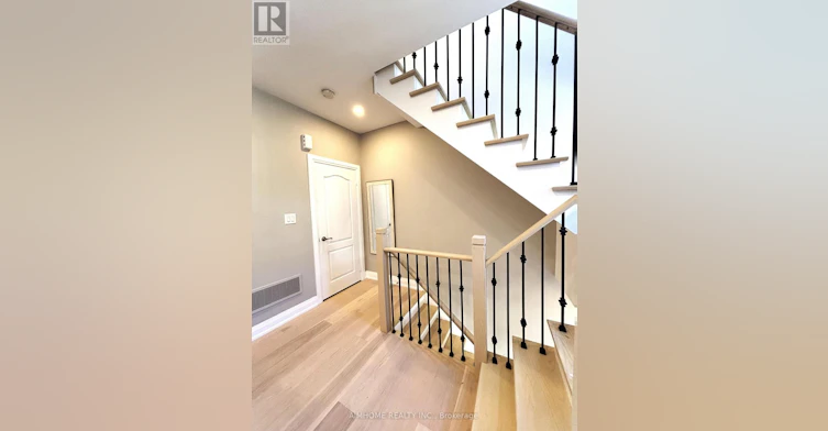 35-15 Old Colony Road, Richmond Hill, ON, L4E 4L5 - 24