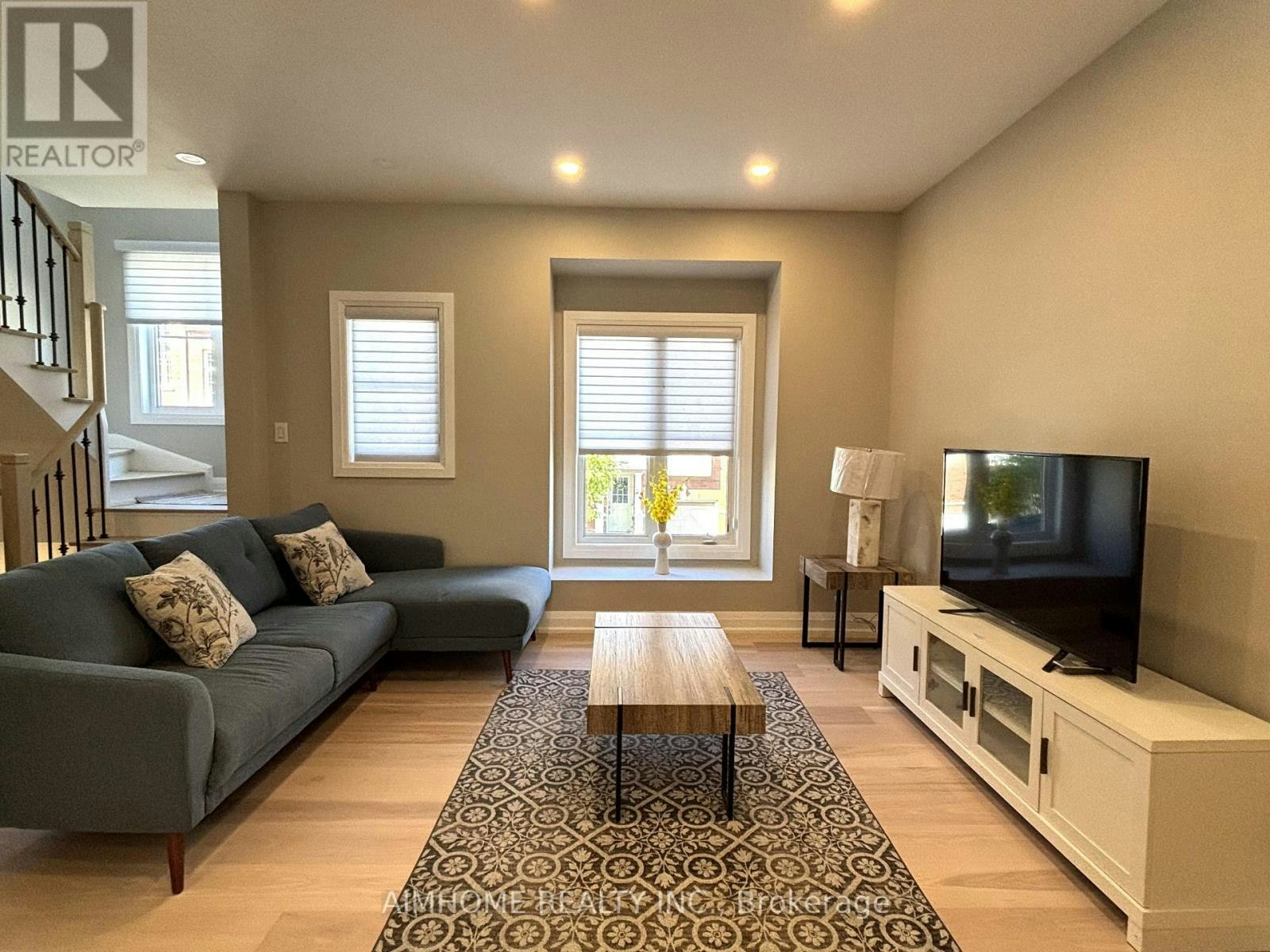 35-15 Old Colony Road, Richmond Hill, ON, L4E 4L5 - 3
