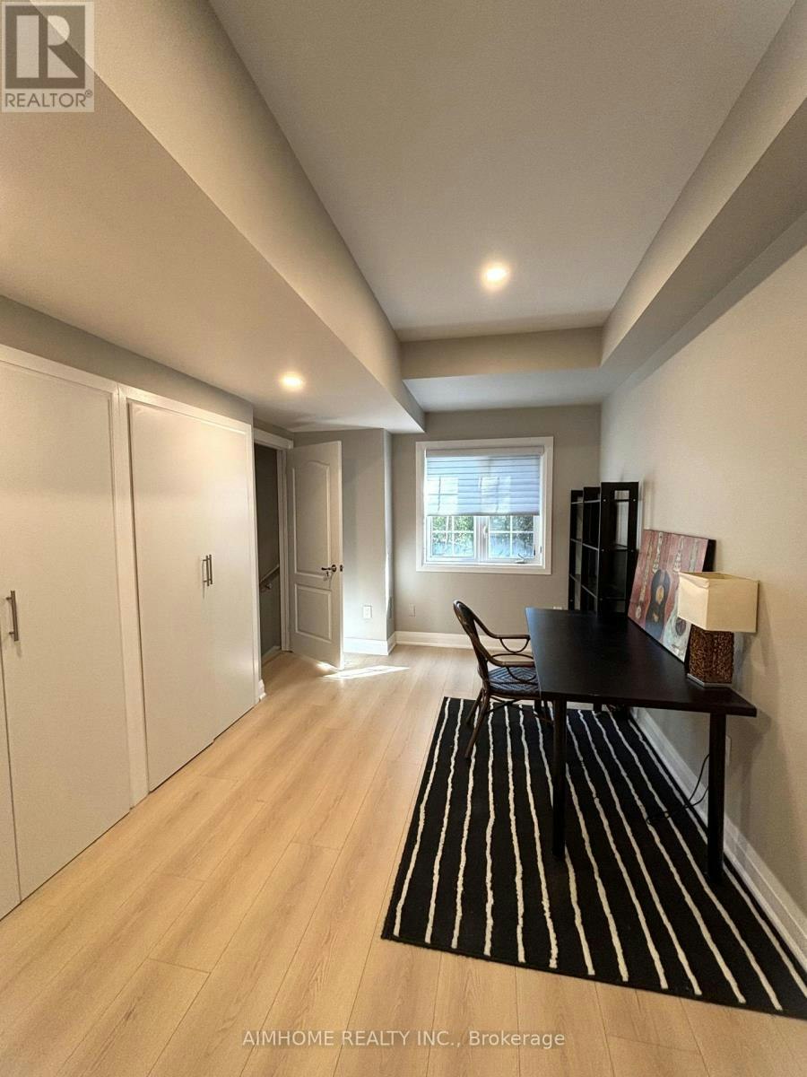 35-15 Old Colony Road, Richmond Hill, ON, L4E 4L5 - 19