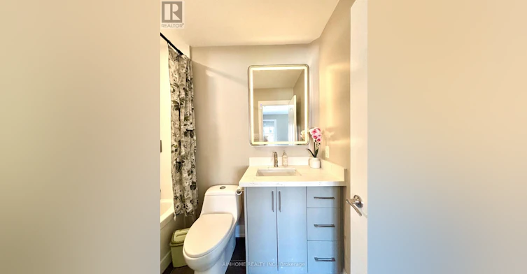 35-15 Old Colony Road, Richmond Hill, ON, L4E 4L5 - 11