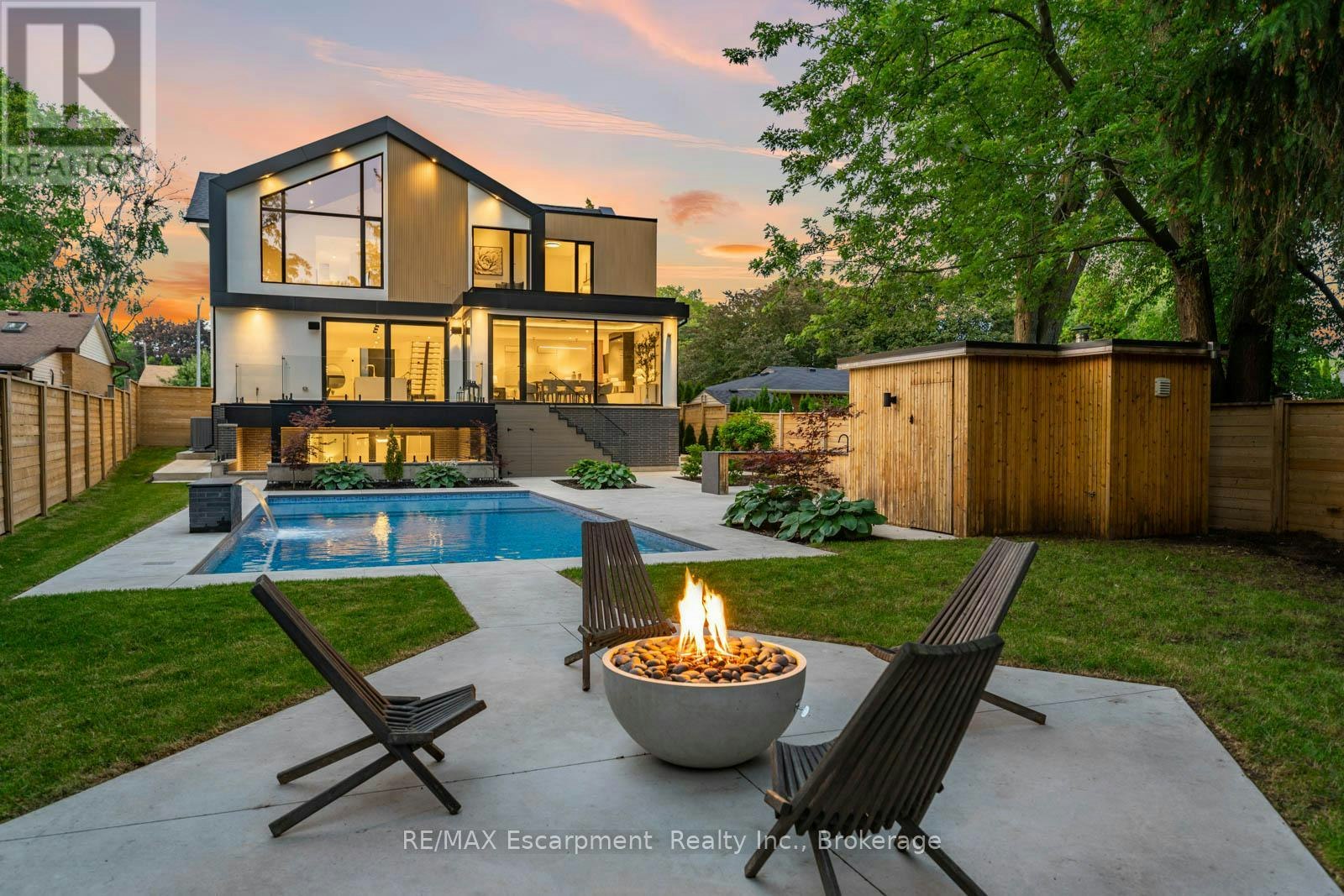 298 Strathcona Drive, Burlington, ON, L7L 2E1 - 26