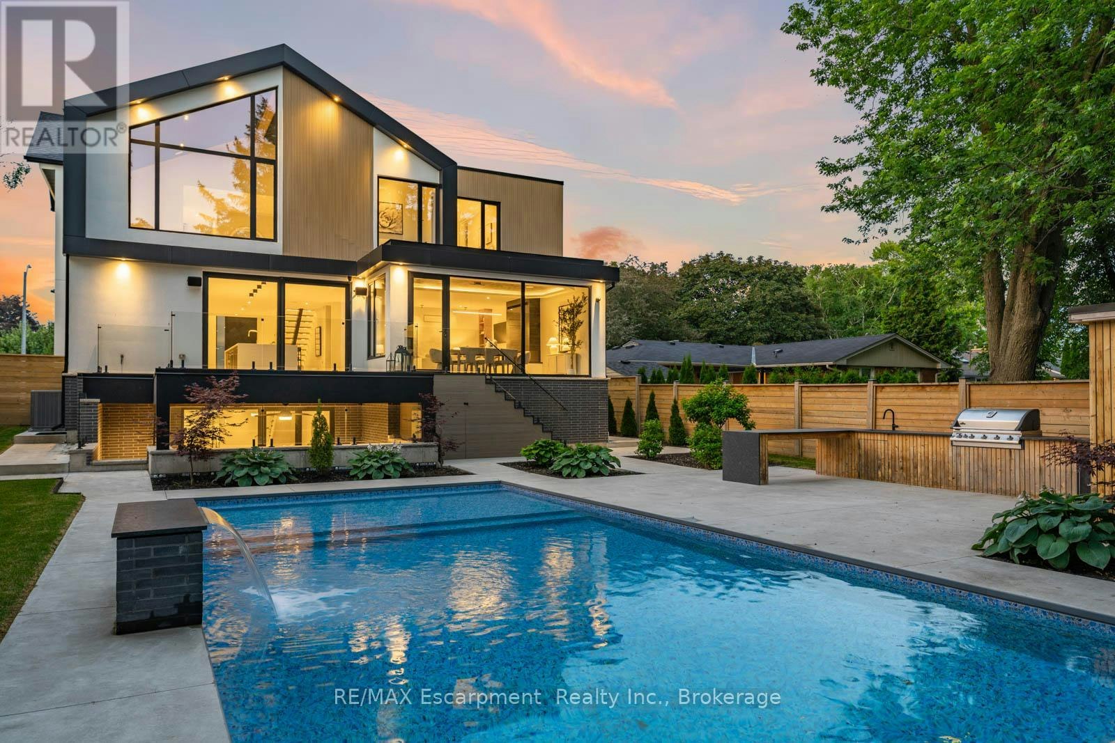 298 Strathcona Drive, Burlington, ON, L7L 2E1 - 25