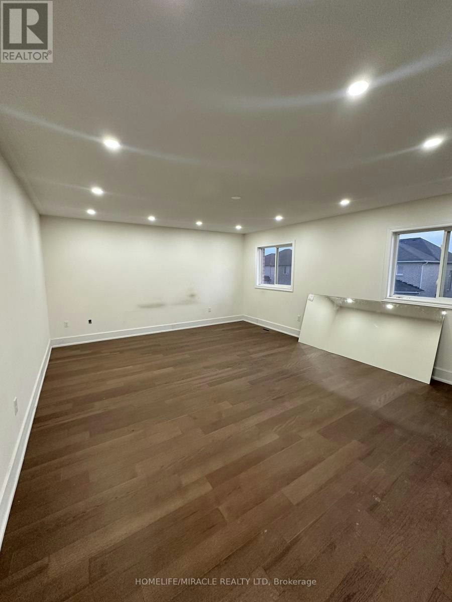MAIN-56 Baycliffe Drive, Whitby, ON, L1P 0B2 - 9