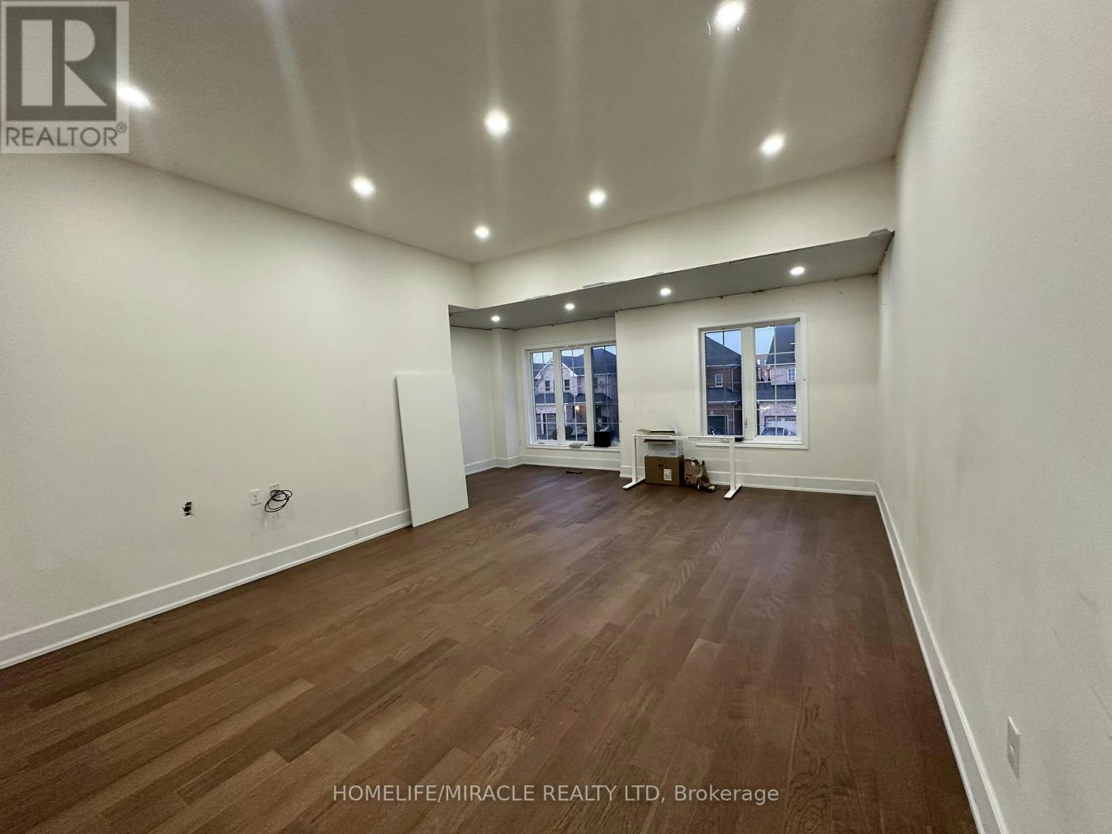 MAIN-56 Baycliffe Drive, Whitby, ON, L1P 0B2 - 5