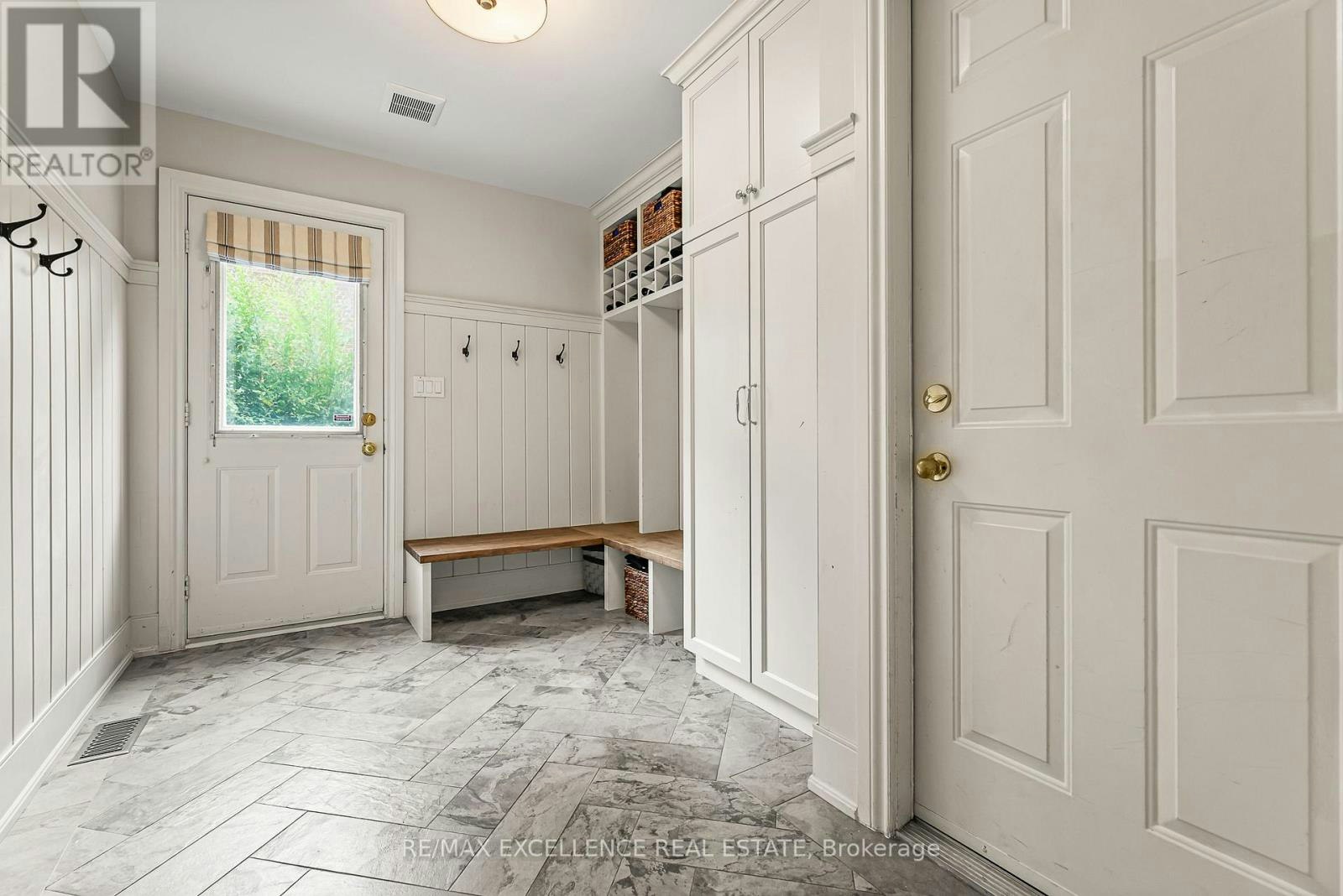 2446 Hammond Road, Mississauga, ON, L5K 1T2 - 17