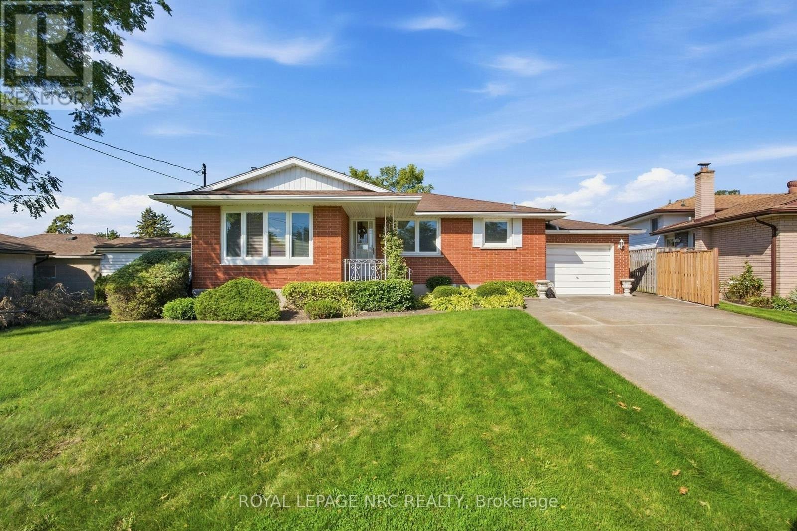 6771 Argyll Court, Niagara Falls, ON, L2G 5E9