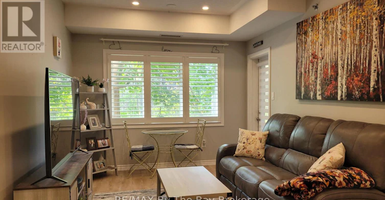 106-16 Westbury Road, Wasaga Beach, ON, L9Z 0B8 - 6