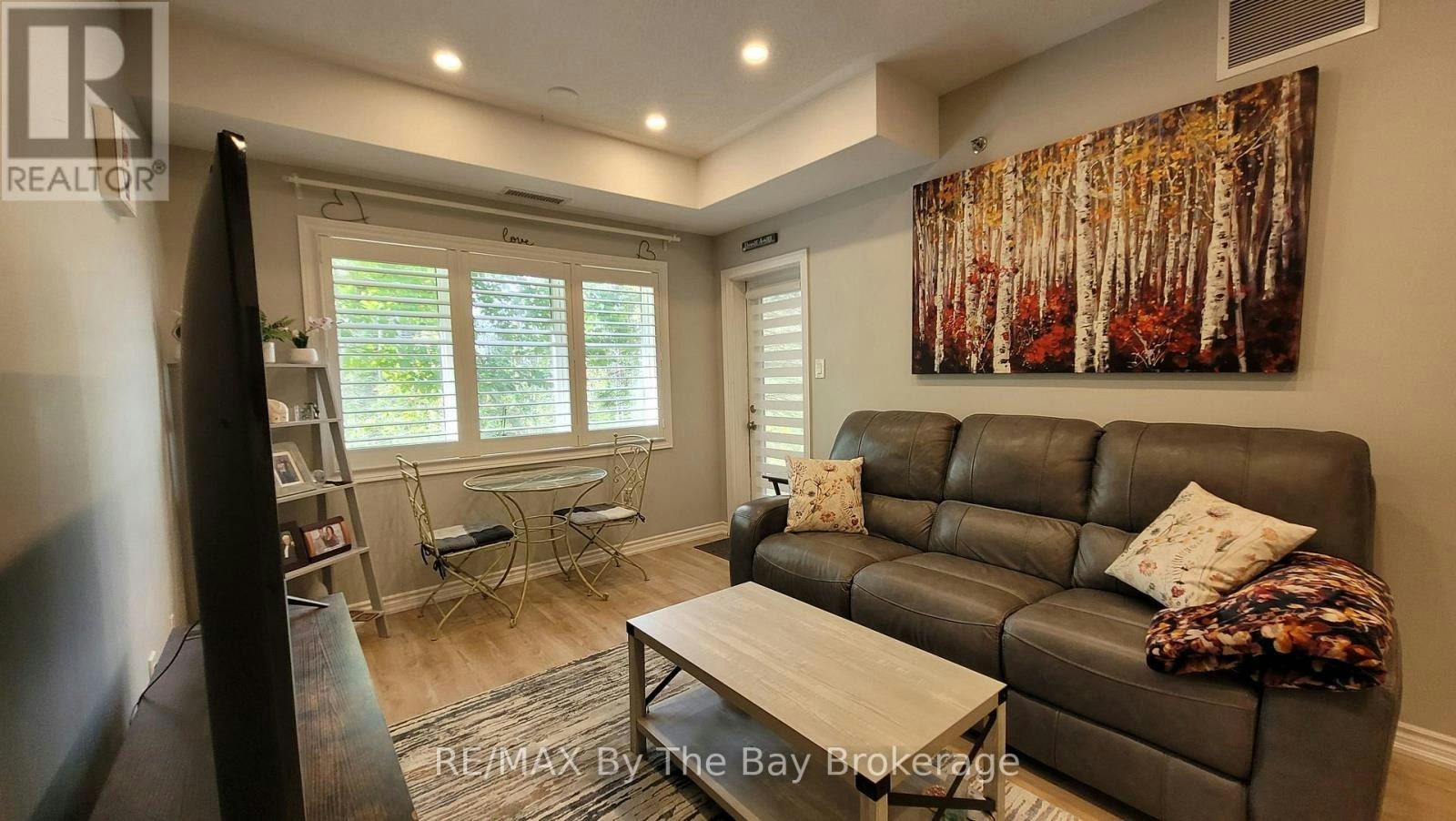 106-16 Westbury Road, Wasaga Beach, ON, L9Z 0B8 - 7