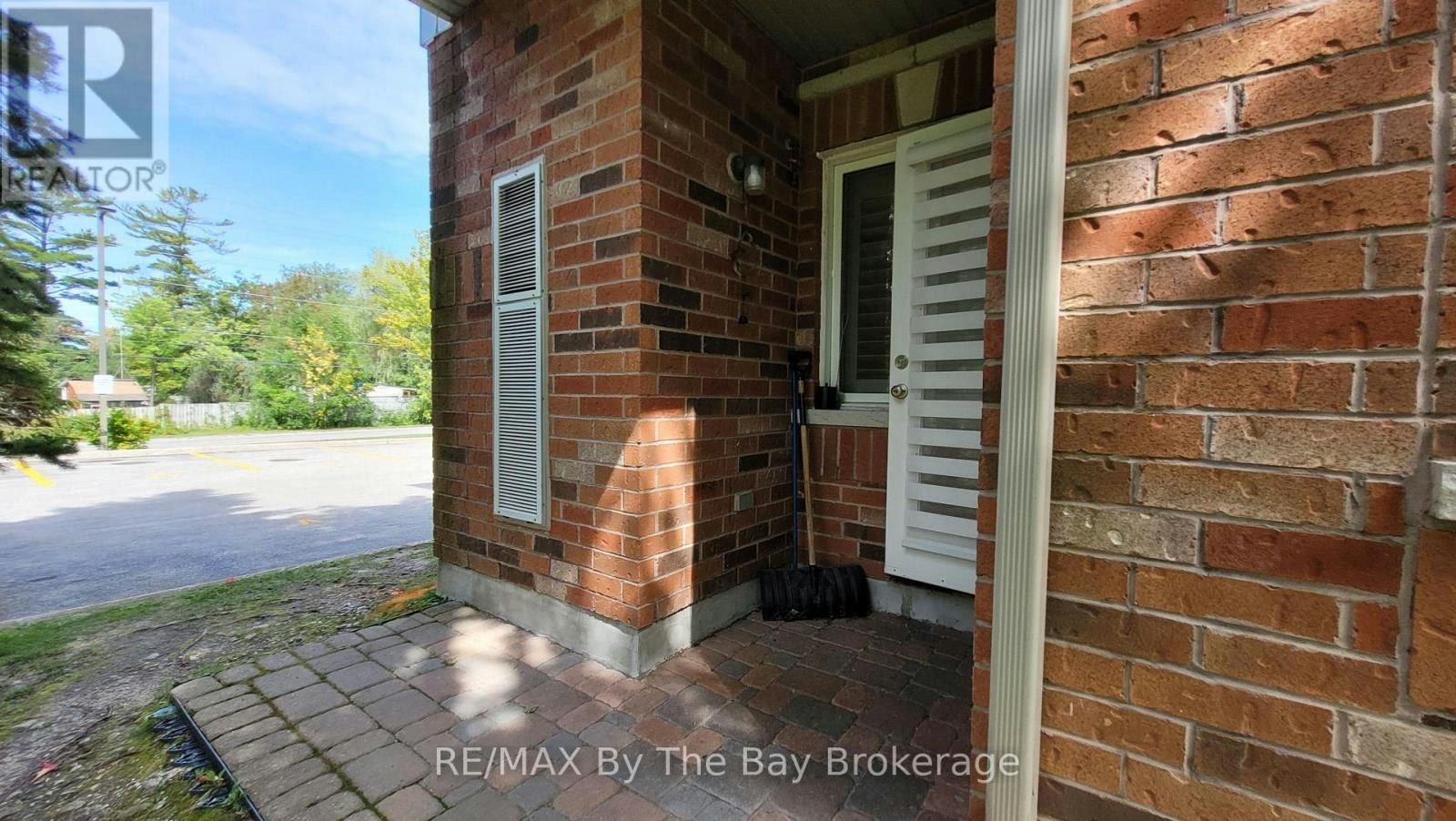 106-16 Westbury Road, Wasaga Beach, ON, L9Z 0B8 - 15