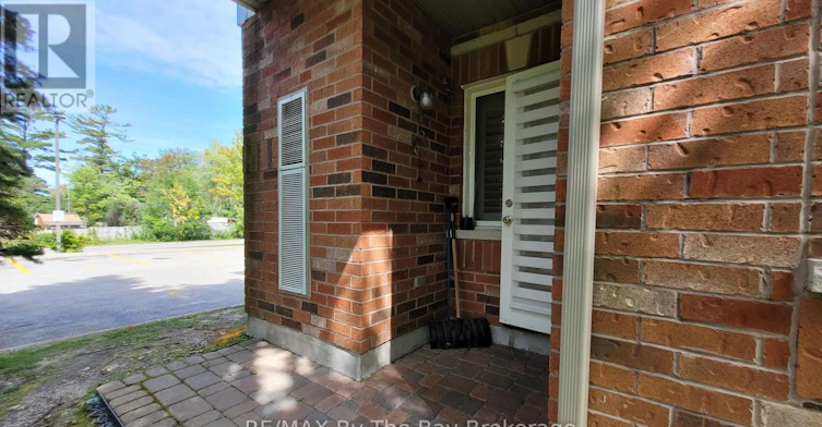 106-16 Westbury Road, Wasaga Beach, ON, L9Z 0B8 - 15