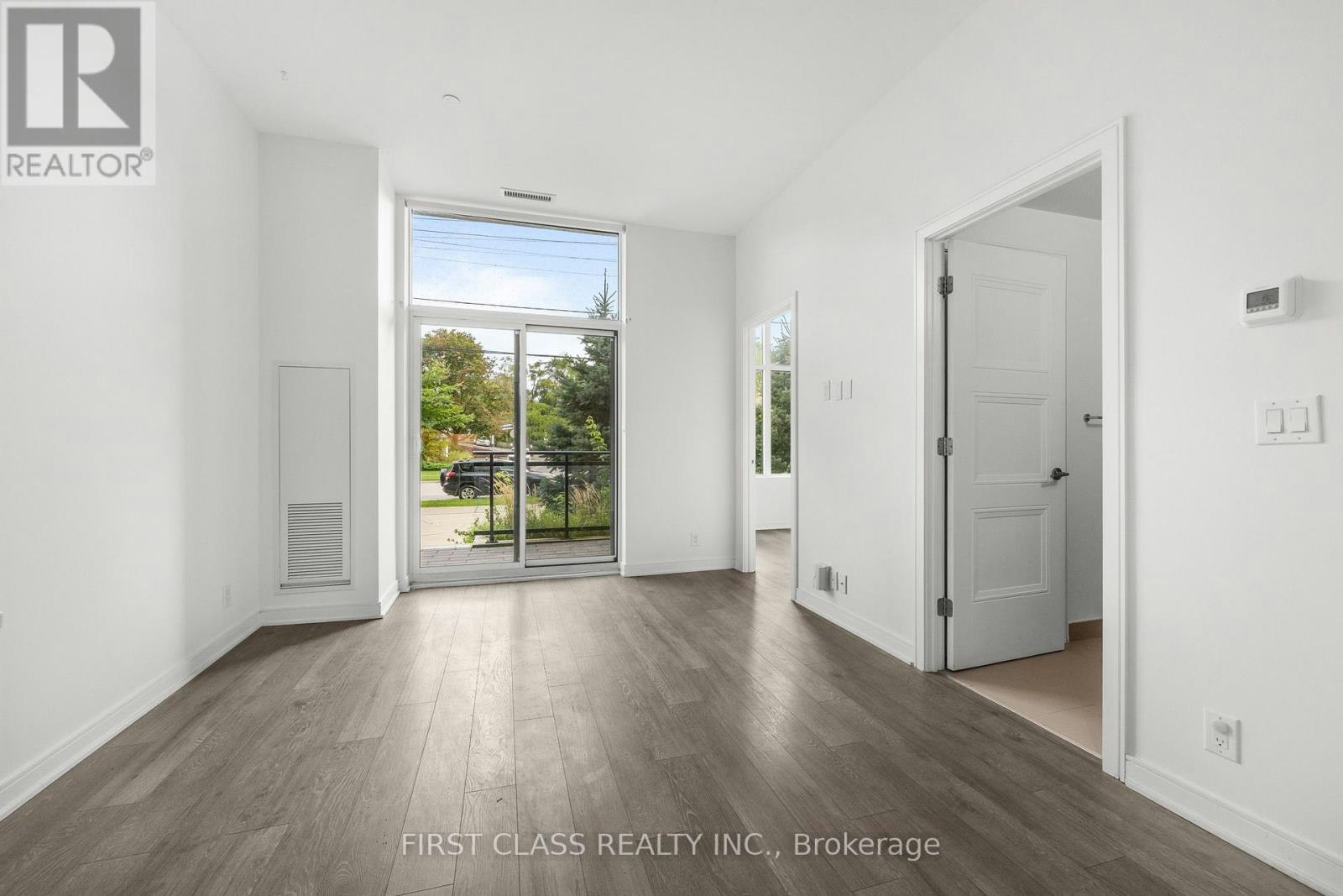 110-1 Neighbourhood Lane, Toronto, ON, M8Y 0C7 - 10