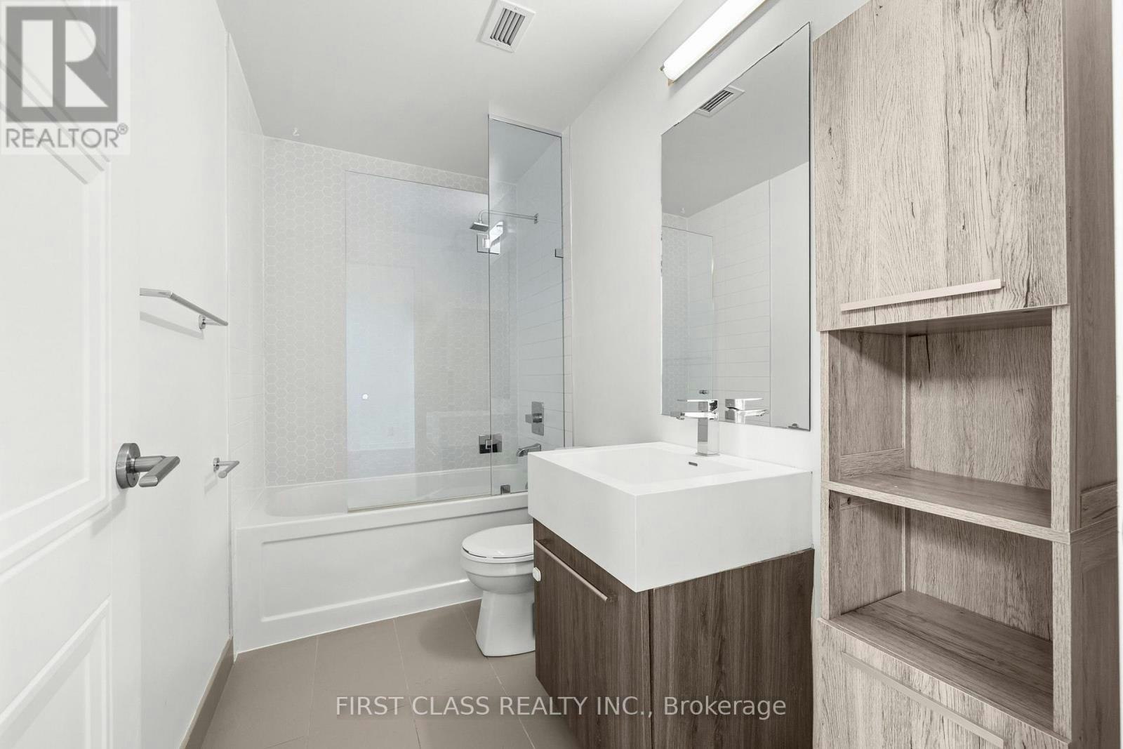 110-1 Neighbourhood Lane, Toronto, ON, M8Y 0C7 - 21